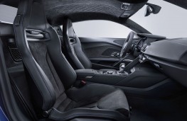 Audi R8 2019 cockpit